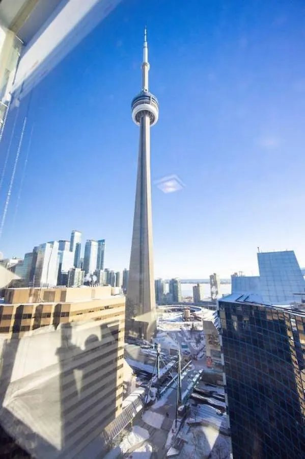 Vakantiehuis Exec 2Br 2Bth W Million Dollar View Of Cn Tower Villa Toronto