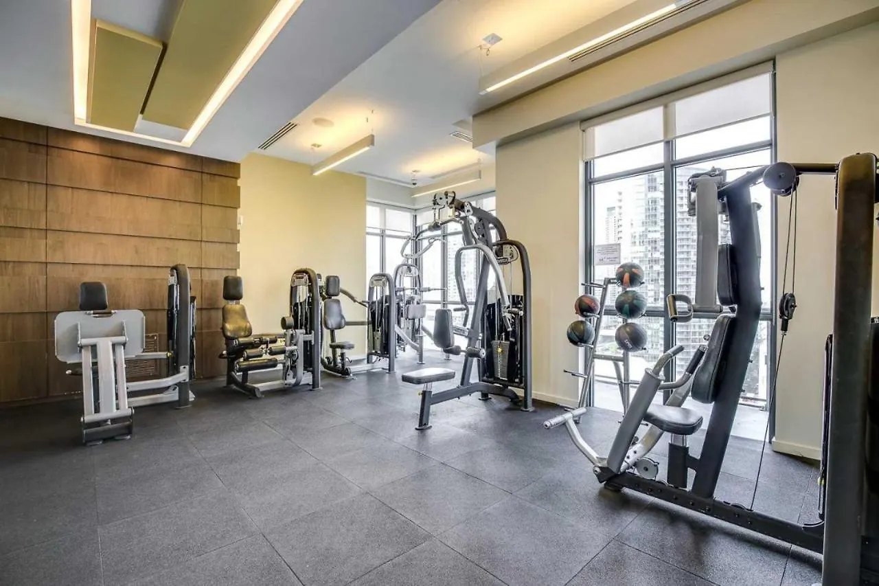 Vakantiehuis Exec 2Br 2Bth W Million Dollar View Of Cn Tower Villa Toronto